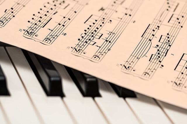 Fichier email de vente d'instruments de musique et de partitions
